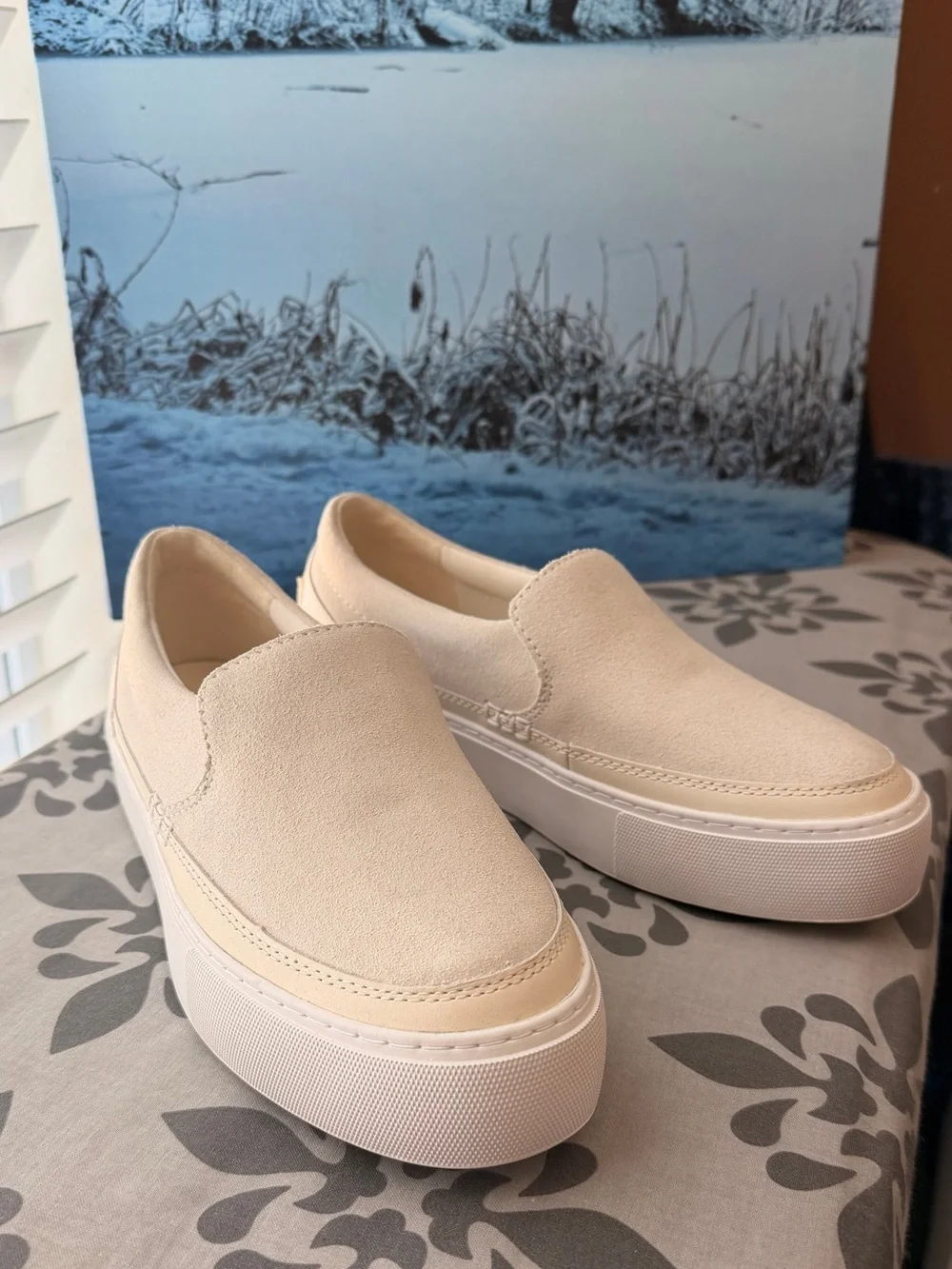 NWT UGG Slip-On Platform